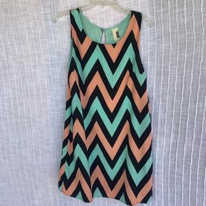 Birdcage Chevron Shift Dress M. Teal Black Peach